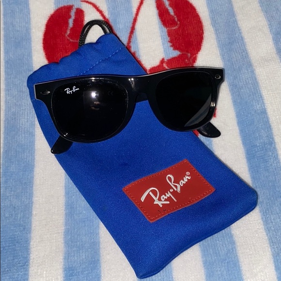 Ray-Ban Other - Ray Ban Wayfarer Junior Kids Sunglasses